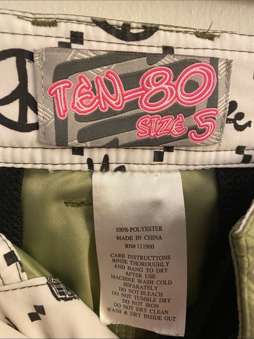 Ten -80 Olive Green Floral Plaid Cargo Shorts - Picture 2 of 12